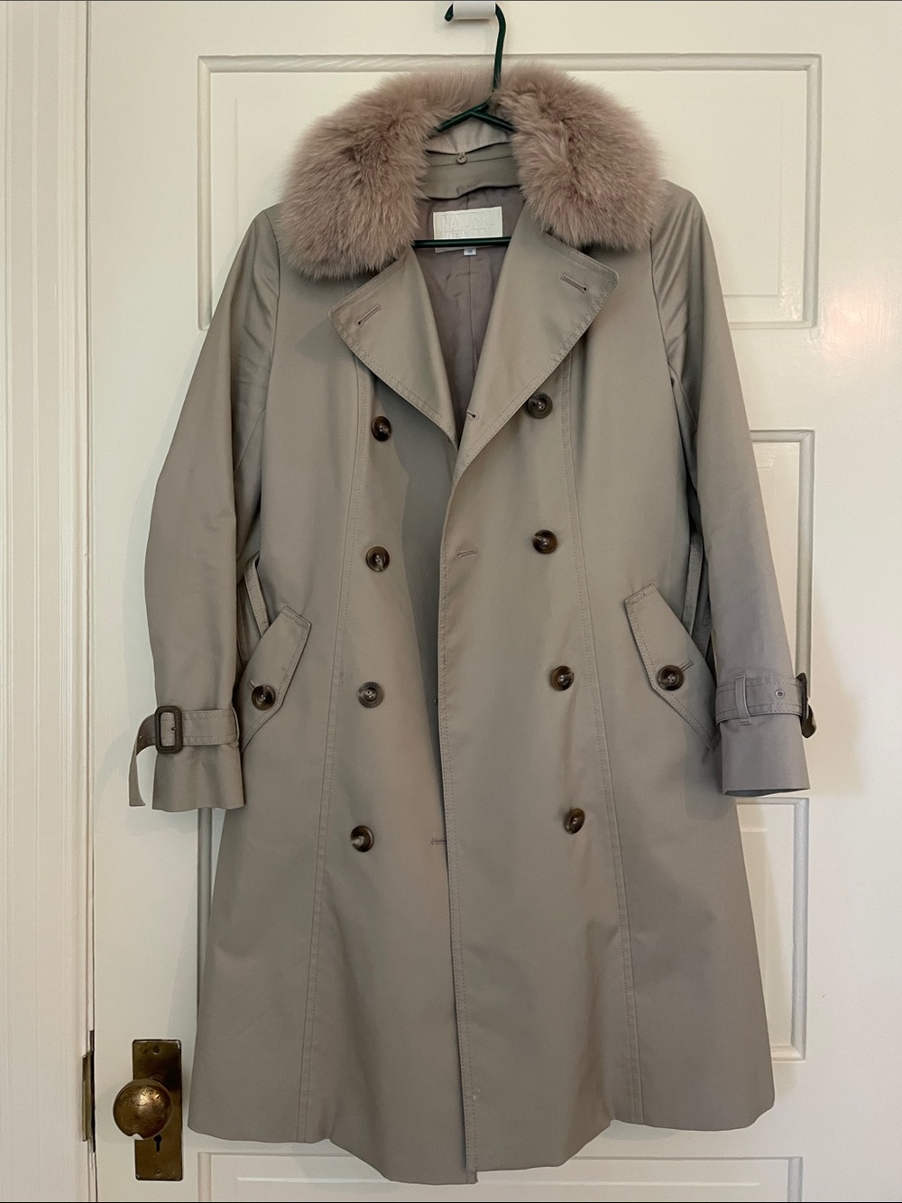 Natural Beauty Taupe Trench Coat with Detachable Fur Collar Sz 38